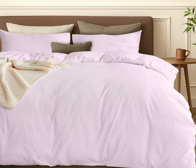 LINENOVA Hotel-Quality Quilt Cover Set