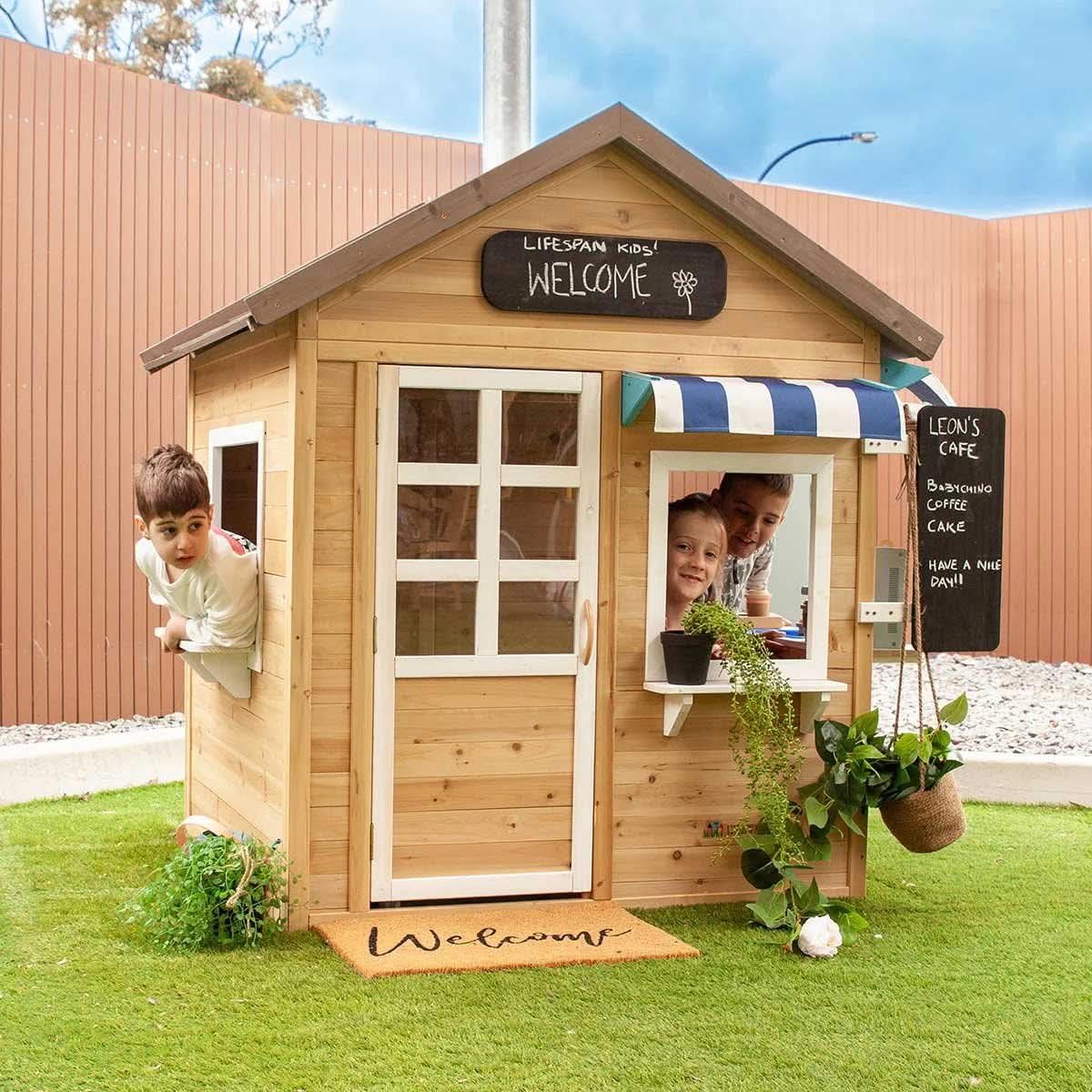 Aberdeen Wooden Cubby Cafe