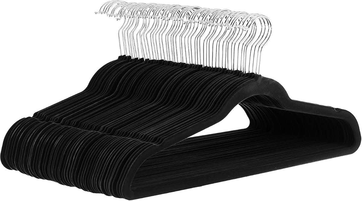 Amazon Basics Slim Velvet Suit Hangers, 30 Pack