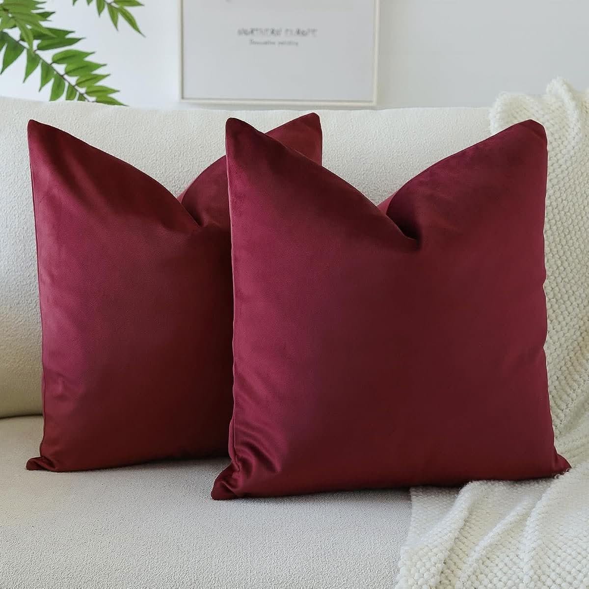 JOTOM Velvet Cushion Cover